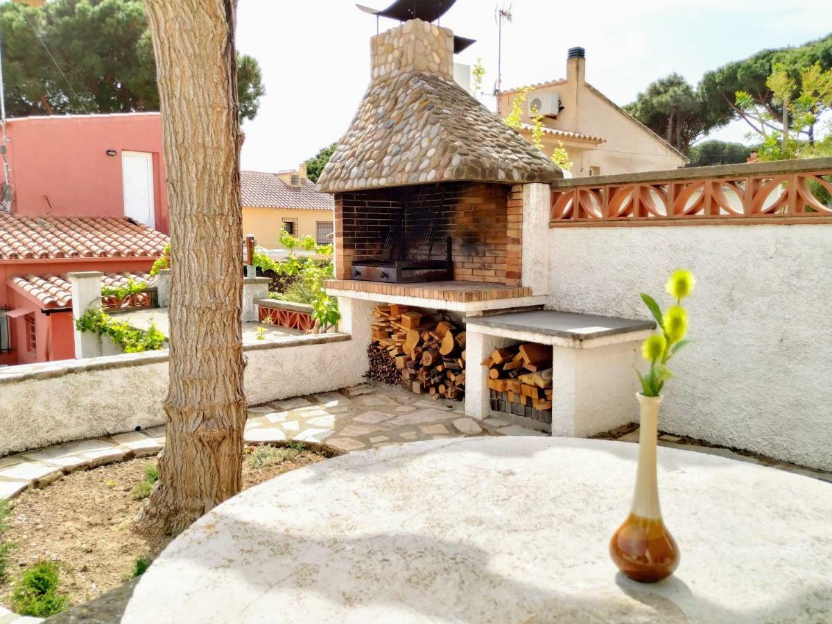 Vacay Apartamento Montgo, Agradable Jardin! En Costa Brava L'Escala! Kültér fotó