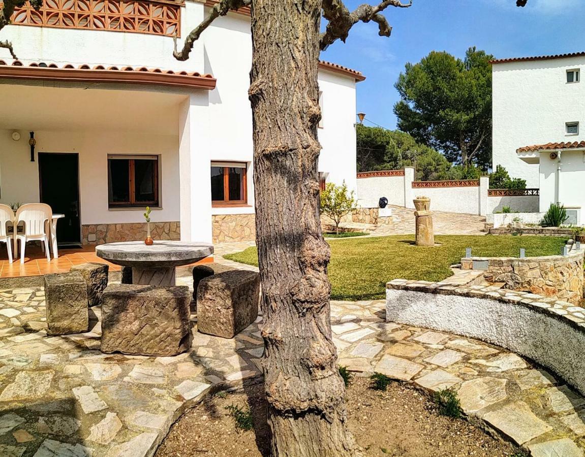 Vacay Apartamento Montgo, Agradable Jardin! En Costa Brava L'Escala! Kültér fotó